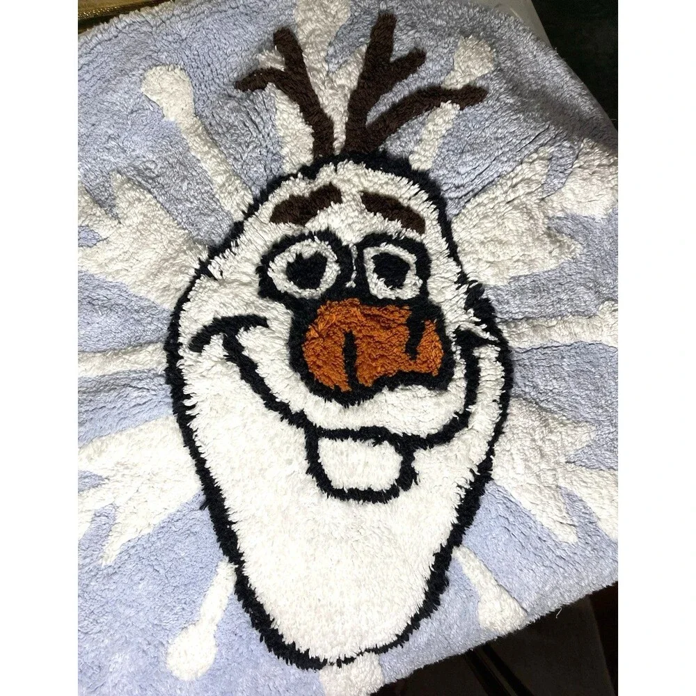 Disney Frozen OLAF Round Throw Rug by Jumping Beans 24 inch 100% Cotton